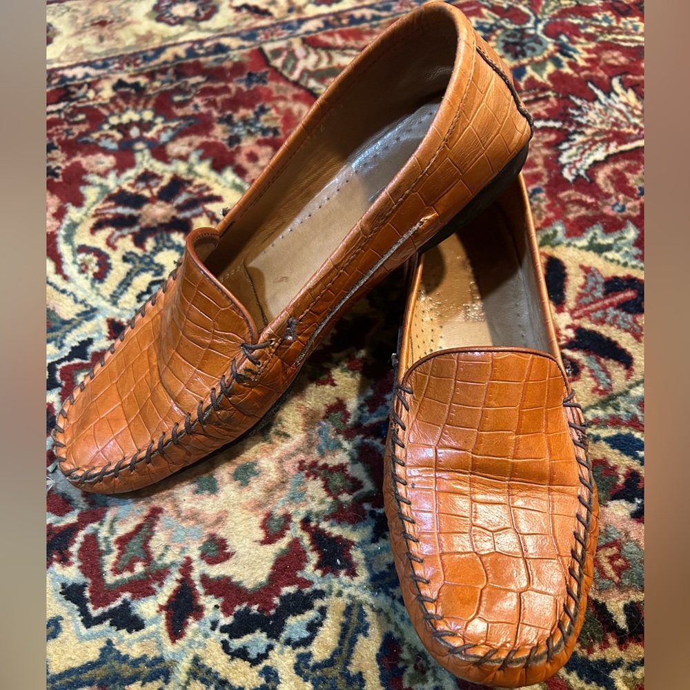 Pollini Italy vintage croc leather loafers. Originally purchased from Saks.